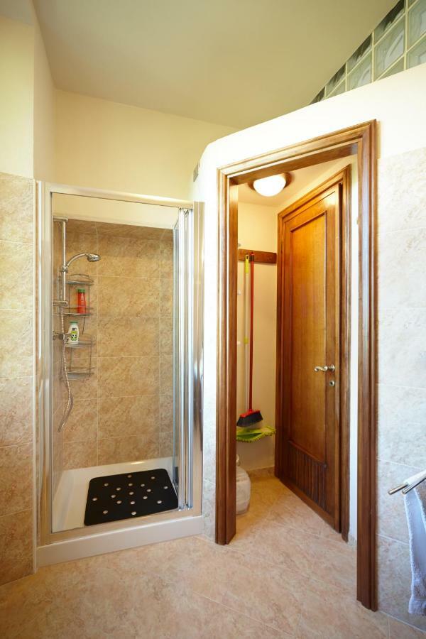 Villa Josefa Apartment Lake Maggiore Номер фото